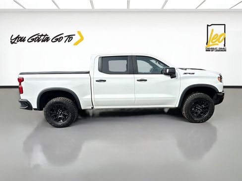 Used 2023 Chevrolet Silverado 1500 ZR2 w/ Technology Package image 4