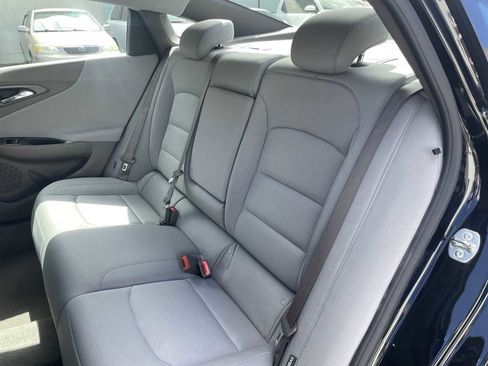 Used 2025 Chevrolet Malibu LT image 23