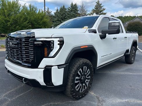 Used 2025 GMC Sierra 2500 Denali Ultimate AWD/4WD image 71