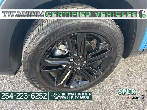 Used 2025 Chevrolet Trax ACTIV w/ Driver Confidence Package image 21