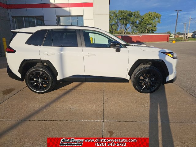 Used 2026 Toyota RAV4 SE AWD/4WD image 7