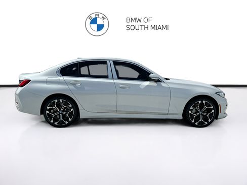 Used 2025 BMW 330i Sedan w/ Premium Package RWD image 8