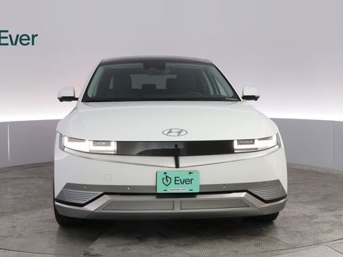 Used 2023 Hyundai Ioniq 5 Limited image 12