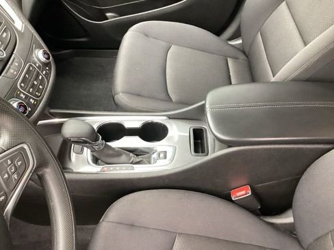 Used 2023 Chevrolet Malibu LT image 23