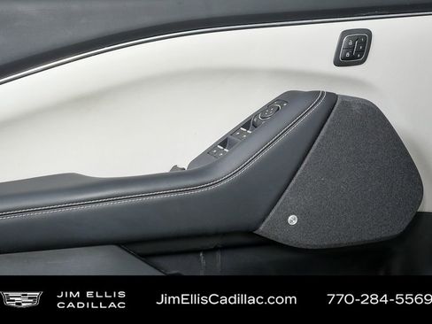 Used 2021 Ford Mustang Mach-E Premium image 6