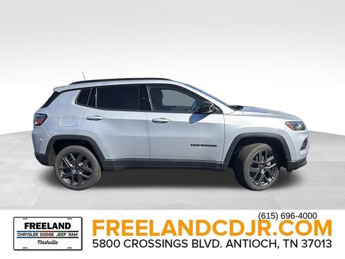 New 2026 Jeep Compass Latitude AWD/4WD image 2