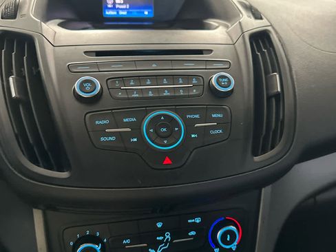 Used 2017 Ford Escape S image 12