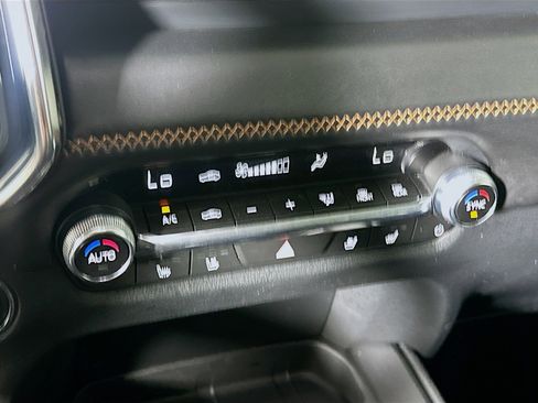 Used 2025 MAZDA CX-50 AWD 2.5 S w/ Premium Plus Pkg image 23