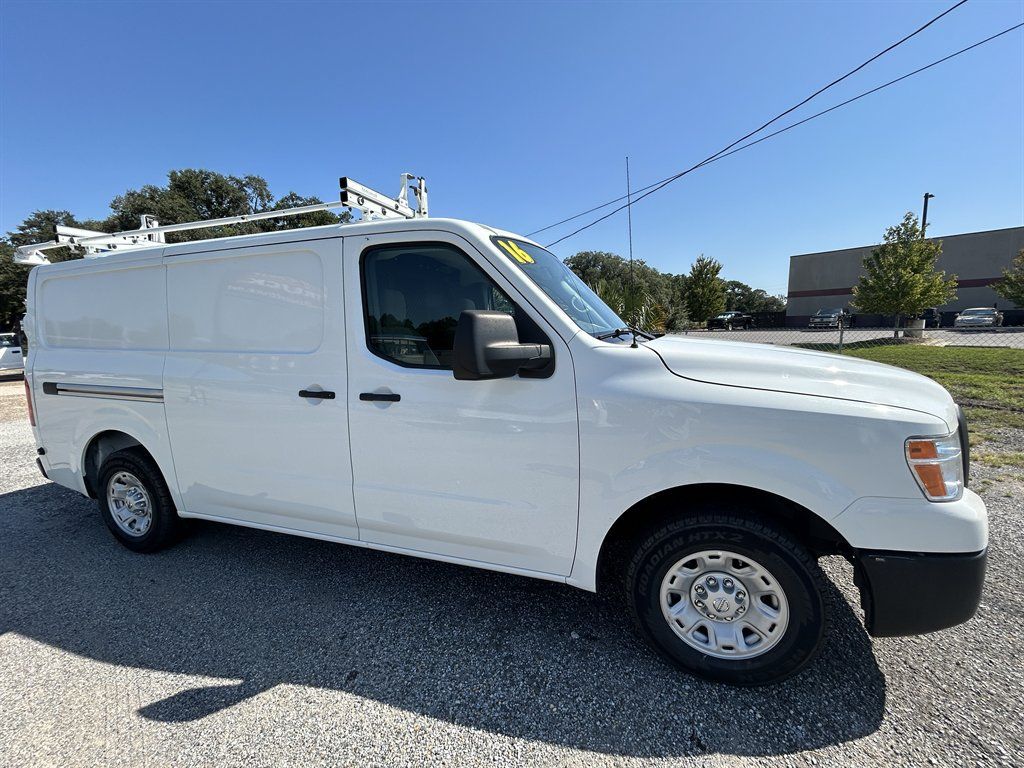 Used 2016 Nissan NV 2500 SV RWD image 3