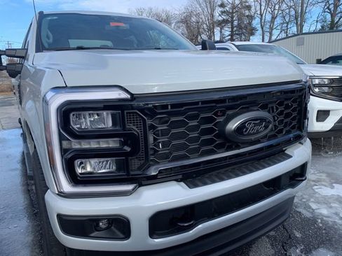 New 2026 Ford F250 XLT w/ XLT Premium Package image 3