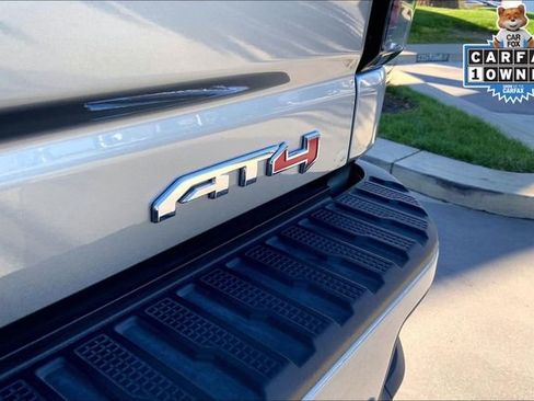 Used 2024 GMC Sierra 2500 AT4 w/ AT4 Premium Plus Package image 8