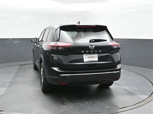 New 2026 Nissan Rogue S image 8