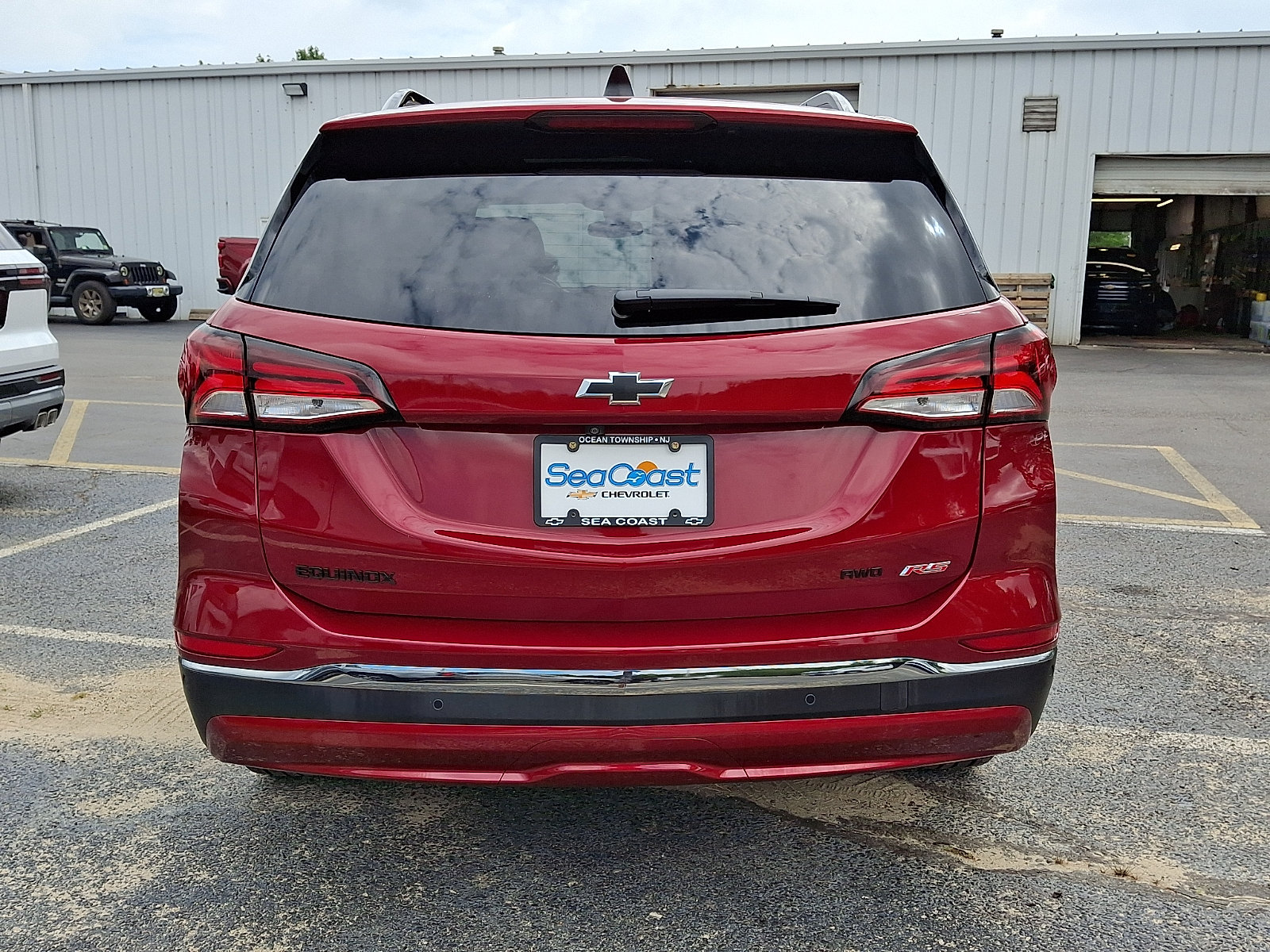 Certified 2023 Chevrolet Equinox RS w/ RS Leather Package AWD/4WD image 5