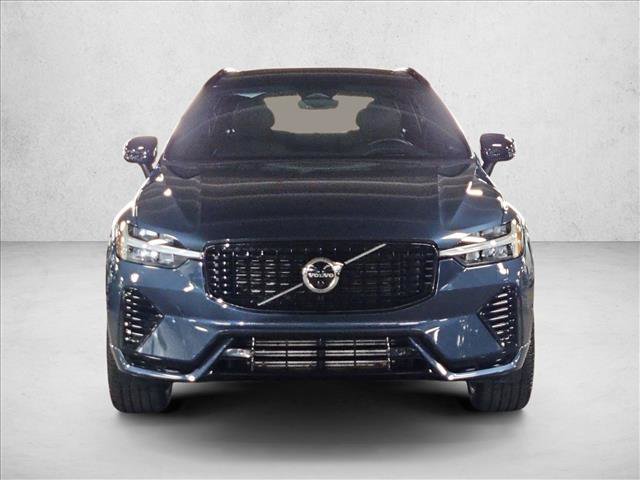 Used 2023 Volvo XC60 T8 Ultimate AWD/4WD image 2