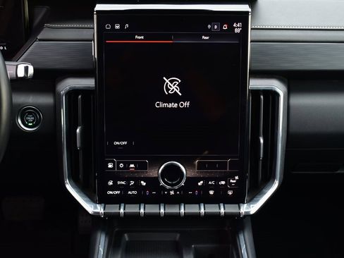 Used 2024 GMC Acadia Elevation image 34