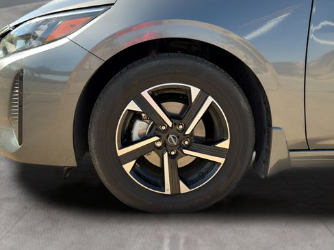 Certified 2025 Nissan Sentra SV w/ All-Weather Package FWD image 29