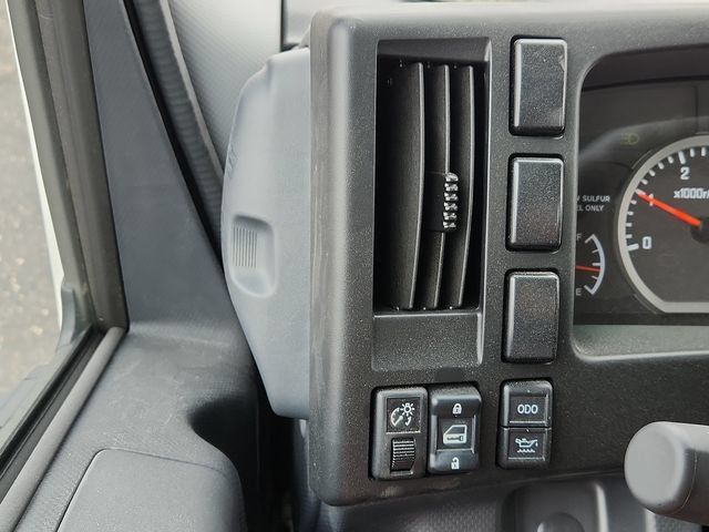 New 2024 Chevrolet Low Cab Forward 4500 XD RWD image 11