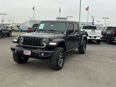 Used 2024 Jeep Gladiator Rubicon image 8