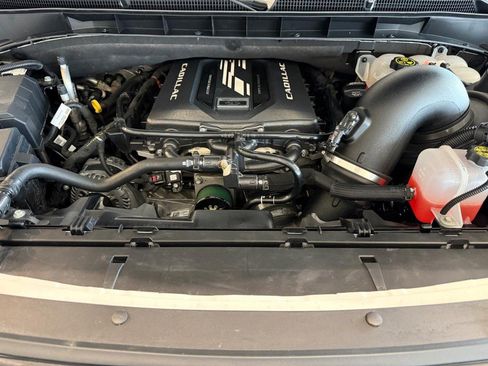 Used 2024 Cadillac Escalade V w/ LPO, Floor Liner Package image 28