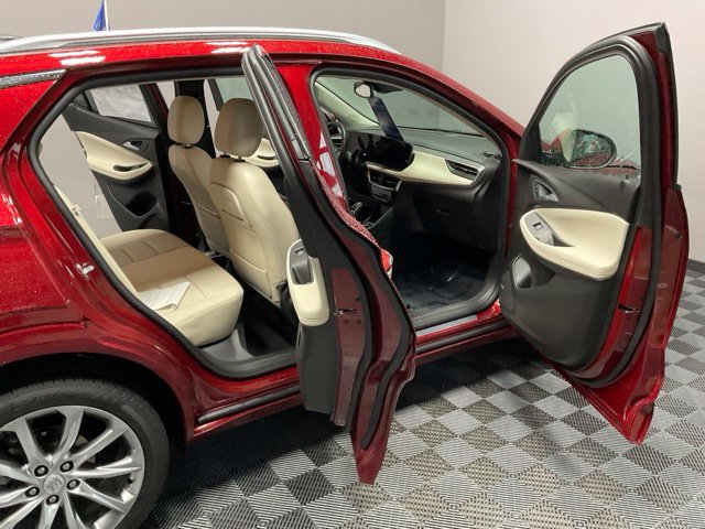 Used 2024 Buick Encore GX Avenir w/ Avenir Convenience Package FWD image 21