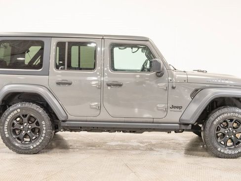 Used 2020 Jeep Wrangler Unlimited Sport image 14