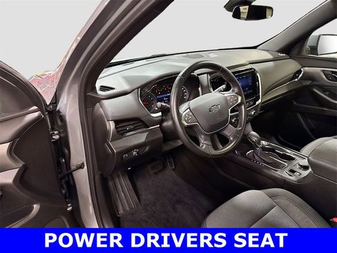 Used 2023 Chevrolet Traverse LT w/ Midnight/Sport Edition image 2
