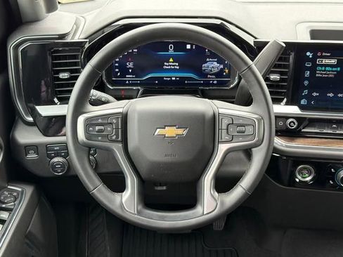 Used 2023 Chevrolet Silverado 1500 LT AWD/4WD image 23