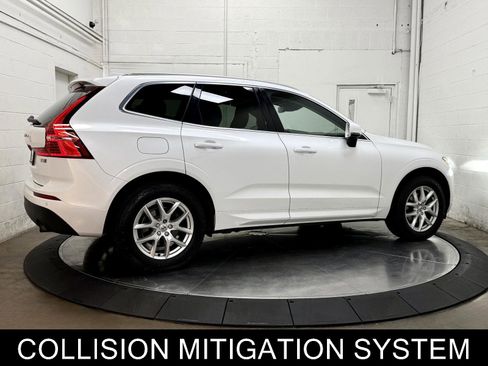 Used 2020 Volvo XC60 T5 Momentum AWD/4WD image 8