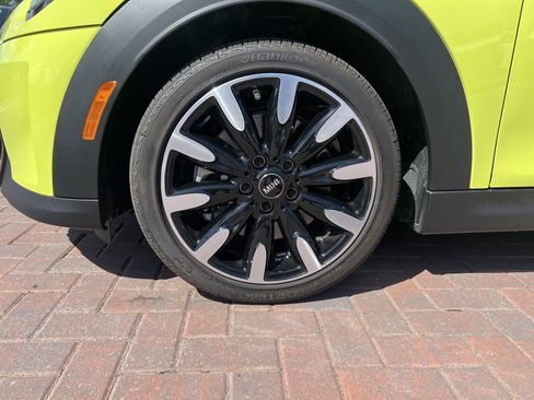 Used 2023 MINI Cooper S image 13