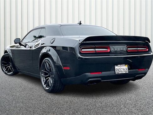 Used 2019 Dodge Challenger SRT Hellcat Redeye image 24