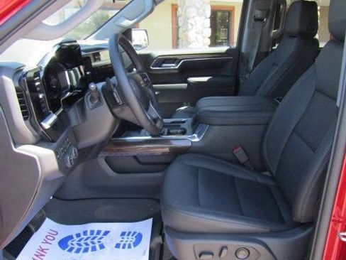 Used 2026 Chevrolet Silverado 1500 RST w/ Convenience Package II AWD/4WD image 8