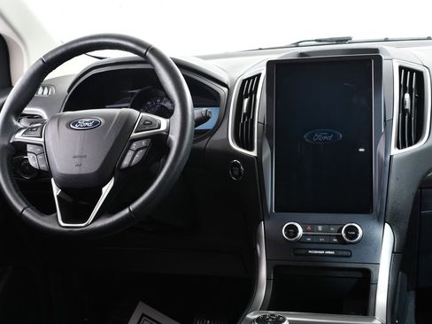 Used 2022 Ford Edge SEL w/ Convenience Package image 8