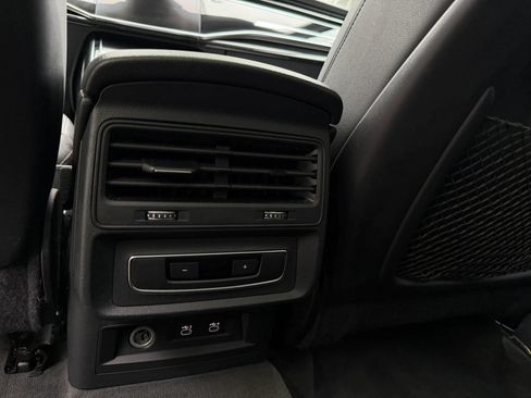 Used 2021 Audi Q7 3.0T Premium Plus AWD/4WD image 19