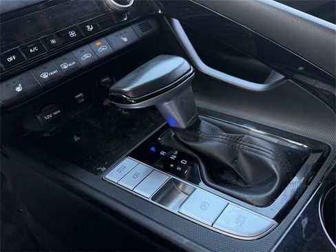 Used 2021 Hyundai Elantra Limited image 19