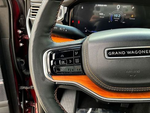 Used 2024 Jeep Grand Wagoneer L Series III image 26