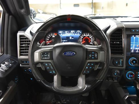Used 2019 Ford F150 Raptor w/ Equipment Group 802A Luxury AWD/4WD image 24