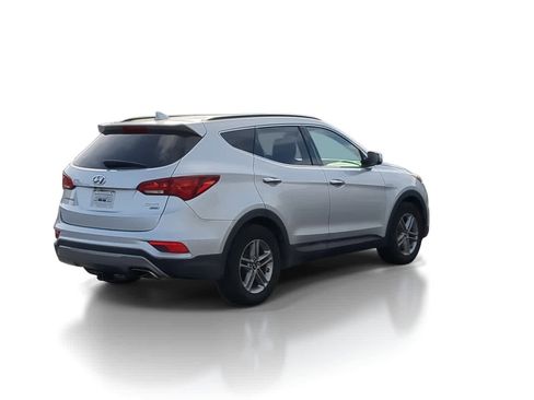 Used 2017 Hyundai Santa Fe Sport image 8