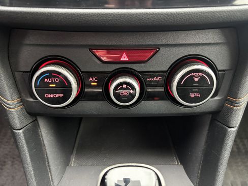 Used 2019 Subaru Crosstrek 2.0i Limited w/ Moonroof Package w/Navigation image 30