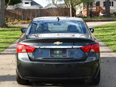 Used 2019 Chevrolet Impala LT image 5