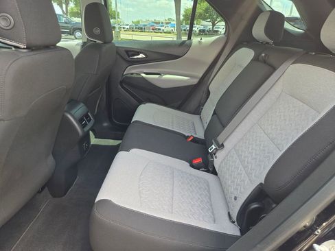 Used 2023 Chevrolet Equinox LS FWD image 13