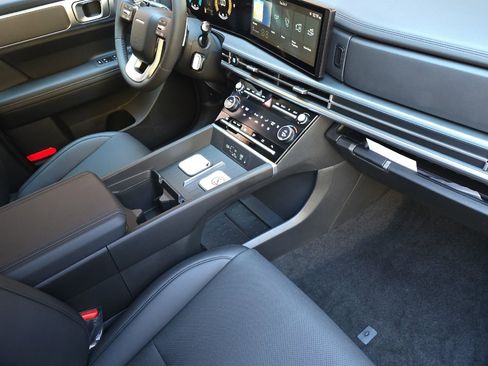 New 2026 Hyundai Santa Fe SEL image 17