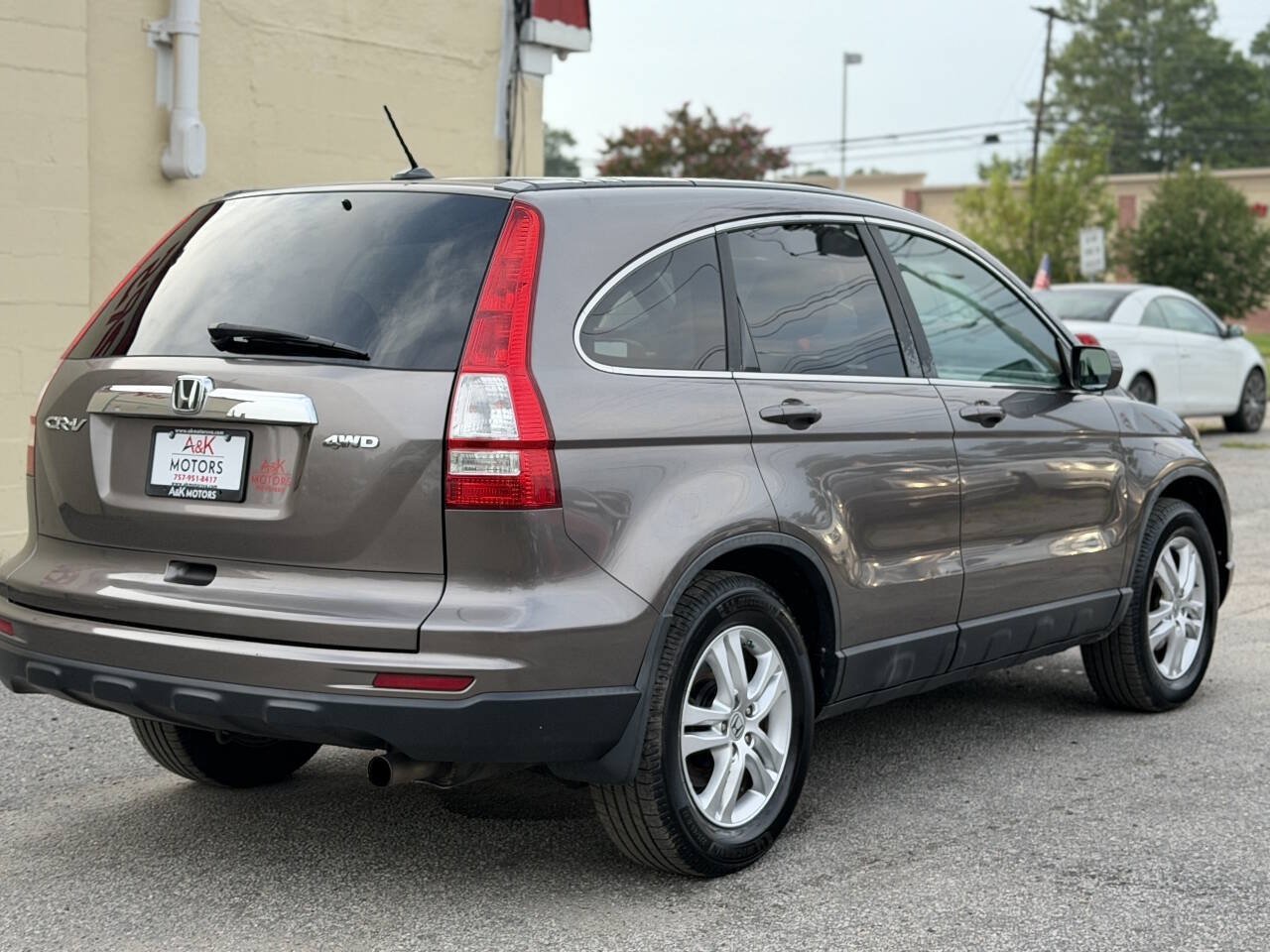 Used 2011 Honda CR-V EX-L image 8