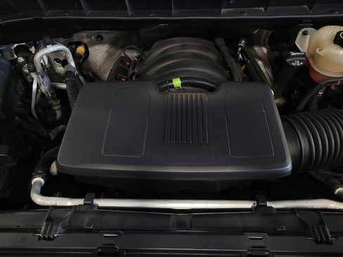 Used 2019 Chevrolet Silverado 1500 Custom w/ Custom Convenience Package RWD image 30
