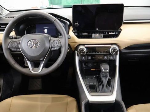 New 2025 Toyota RAV4 XLE Premium image 12