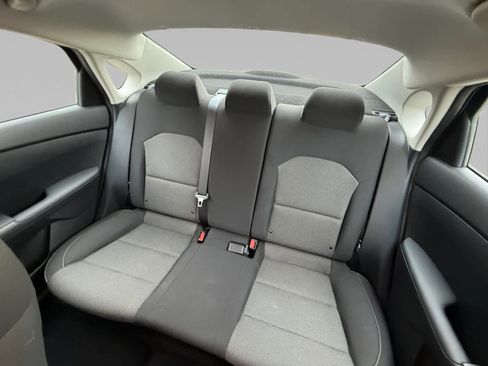 Used 2024 Kia Forte LXS w/ LXS Technology Package image 13