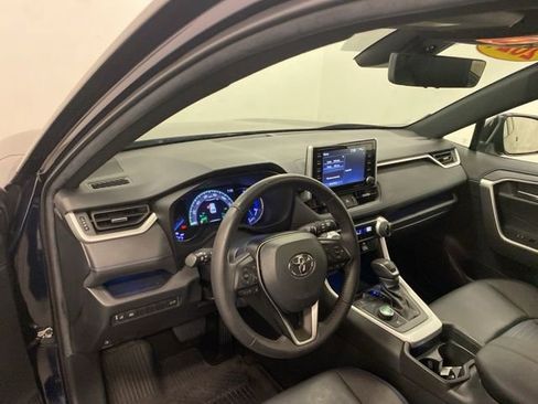 Used 2021 Toyota RAV4 XSE AWD/4WD image 8