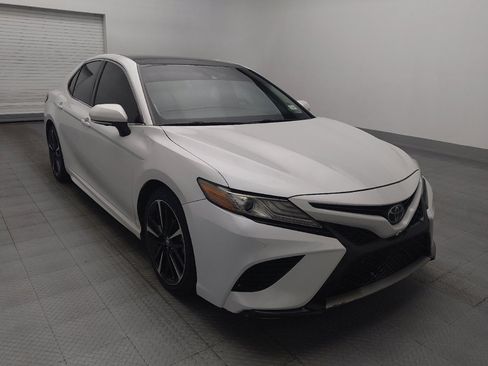Used 2018 Toyota Camry XSE w/ Audio Package FWD image 11