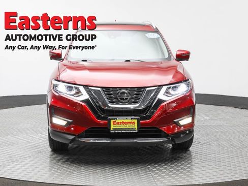 Used 2020 Nissan Rogue SL w/ Premium Package image 2