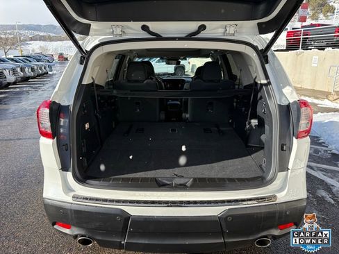 Used 2024 Subaru Ascent Onyx Edition image 7