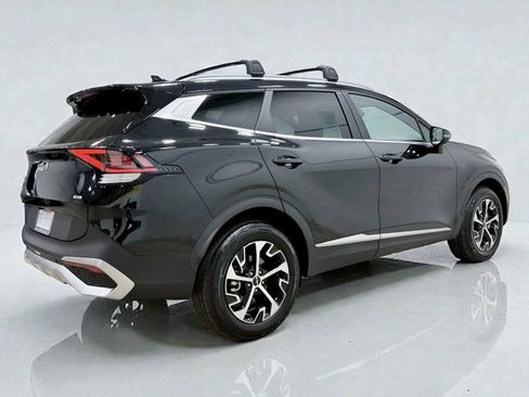 Used 2023 Kia Sportage EX image 11